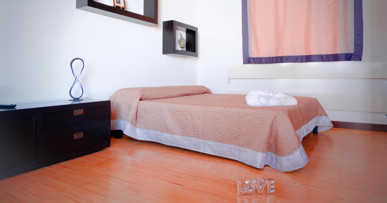 Thalassa Bari Bagian luar foto
