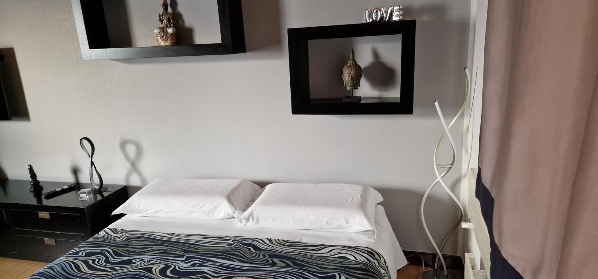 Thalassa Bari Bagian luar foto